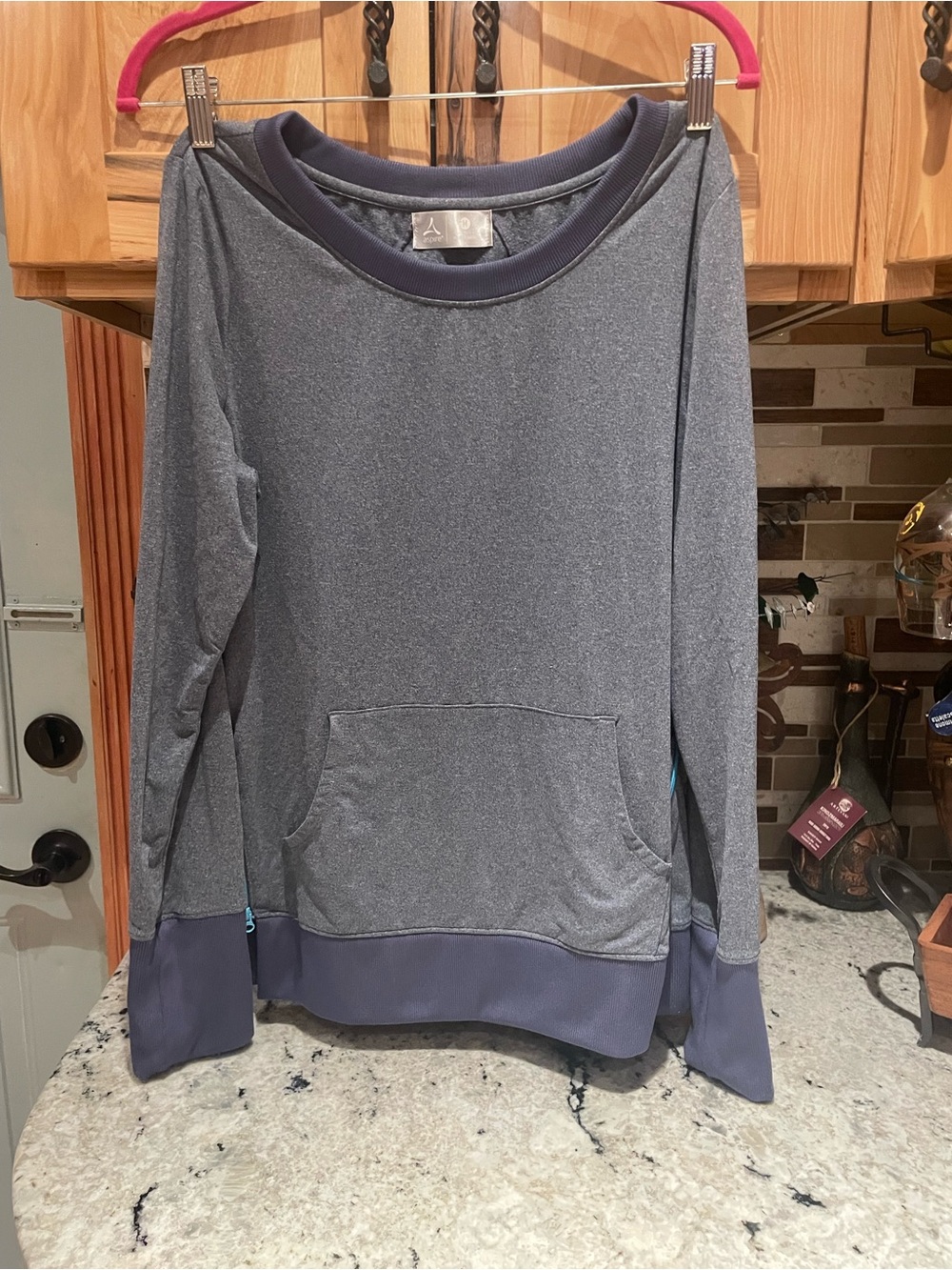 Aspire Women's Two-Tone Heathered Navy Crewneck Pullover